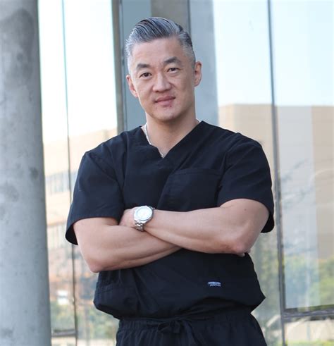 dr kim vascular surgeon.